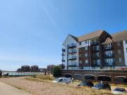 2 Bedroom Flat For Sale In Sovereign Harbour South,...