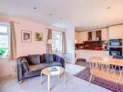 2 Bedroom Flat For Sale In Spring Gardens Road, Simmonds...