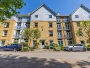 2 bedroom flat for sale in St. Andrews Close,...