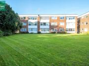 2 bedroom flat for sale in St. Andrews Gardens, Church...