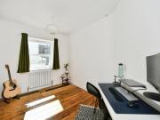 2 bedroom flat for sale in St Georges Road, Brighton, BN2