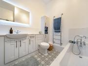 2 bedroom flat for sale in St. Peter Street, Winchester,...