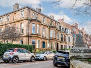 2 bedroom flat for sale in Striven Gardens, Ground Floor...