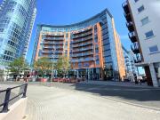 2 bedroom flat for sale in The Crescent Building,...