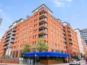 2 bedroom flat for sale in The Quadrangle, 1 Lower...