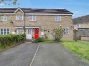 2 bedroom flat for sale in Union Street, Lindley,...