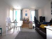 2 bedroom flat for sale in Warren Close, Cambridge, CB2