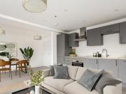 2 Bedroom Flat For Sale In Watford, Hertfordshire