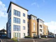 2 Bedroom Flat For Sale In Watford, Hertfordshire