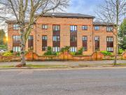 2 bedroom flat for sale in Wellington Road, Enfield, EN1