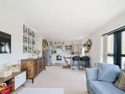 2 Bedroom Flat For Sale In Welwyn Garden City, Hertfordshire