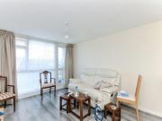 2 bedroom flat for sale in Westerham Road, Eastbourne, BN23