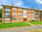 2 bedroom flat for sale in Whipperley Ring, Luton,...