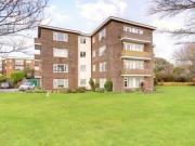 2 Bedroom Flat For Sale In Worthing, West Sussex