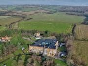 2 Bedroom Flat For Sale In Wycombe Road, Saunderton