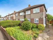 2 bedroom Flat for sale, Redfern Avenue, Whitton, TW4...