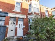 2 Bedroom Flat Ground Floor