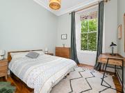 2 Bedroom Flat House to Rent