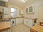 2 Bedroom Flat House to Rent