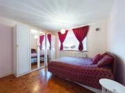 2 Bedroom Flat House to Rent