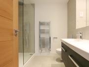 2 Bedroom Flat House to Rent