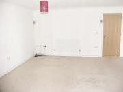 2 Bedroom Flat House to Rent