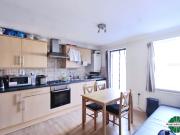 2 Bedroom Flat House to Rent