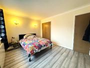 2 Bedroom Flat House to Rent