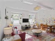 2 Bedroom Flat House to Rent