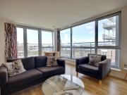 2 Bedroom Flat House to Rent