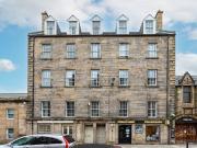 2 Bedroom Flat House to Rent