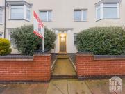 2 Bedroom Flat House to Rent