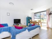 2 Bedroom Flat House to Rent