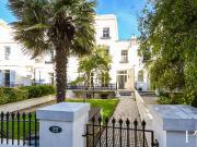 2 Bedroom Flat House to Rent