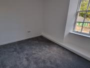 2 Bedroom Flat House to Rent