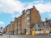 2 Bedroom Flat House to Rent