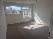 2 Bedroom Flat House to Rent