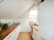 2 Bedroom Flat House to Rent