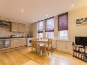 2 Bedroom Flat House to Rent