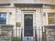 2 Bedroom Flat House to Rent