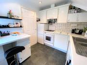2 Bedroom Flat House to Rent
