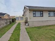 2 Bedroom Flat in Amalinda North