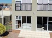 2 Bedroom Flat in Bankenveld