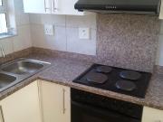2 Bedroom Flat in Caversham Glen