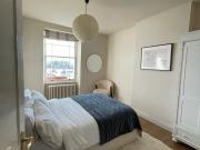 2 Bedroom Flat in Clifton Village