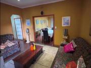 2 Bedroom Flat in Cyrildene