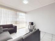 2 Bedroom Flat in Denlee
