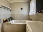 2 Bedroom Flat in Durban North