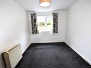 2 bedroom Flat in Flat 10, Leeds