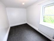 2 bedroom Flat in Flat 4, Leeds 2 bedroom Flat in Flat 4, Leeds